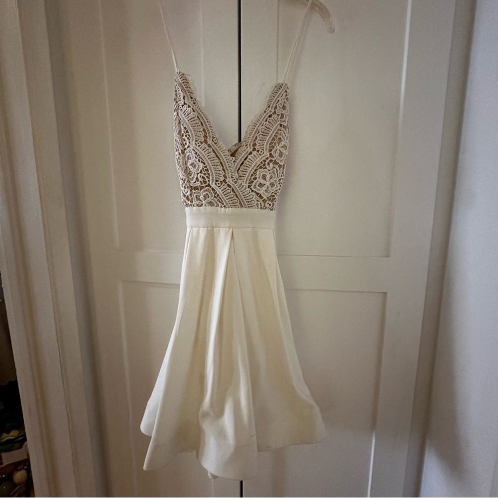 Elegant Cream Lace Dress, worn once, very clean